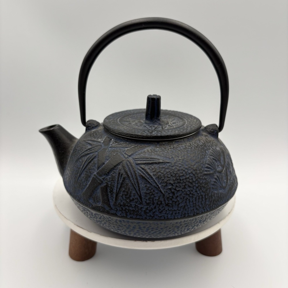 Japanese Cast Iron Teapot With Trivet Infuser Unity Bamboo Cherry Blossom